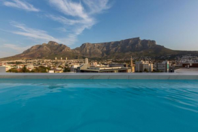 Hip House Spectacular Table Mountain Views City Centre Vibes